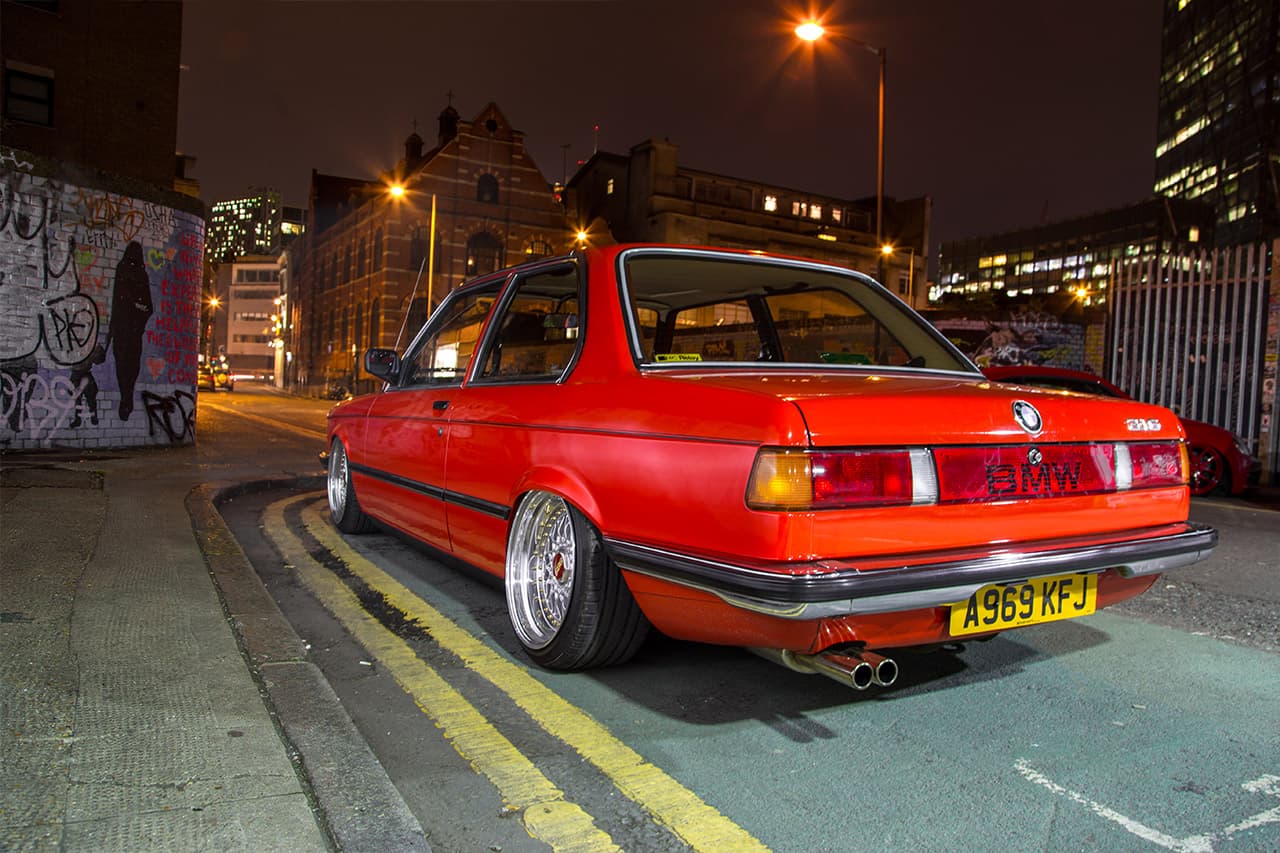 BMW E21 on Air Lift Performance