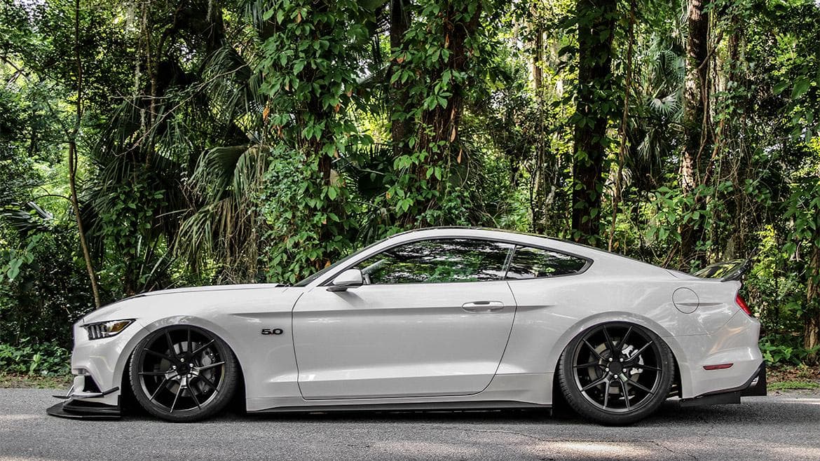 ford-mustang-s500-2-02