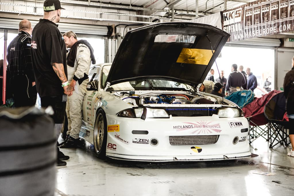 Air Lift Performance Taking over Silverstone @ Trax 2013