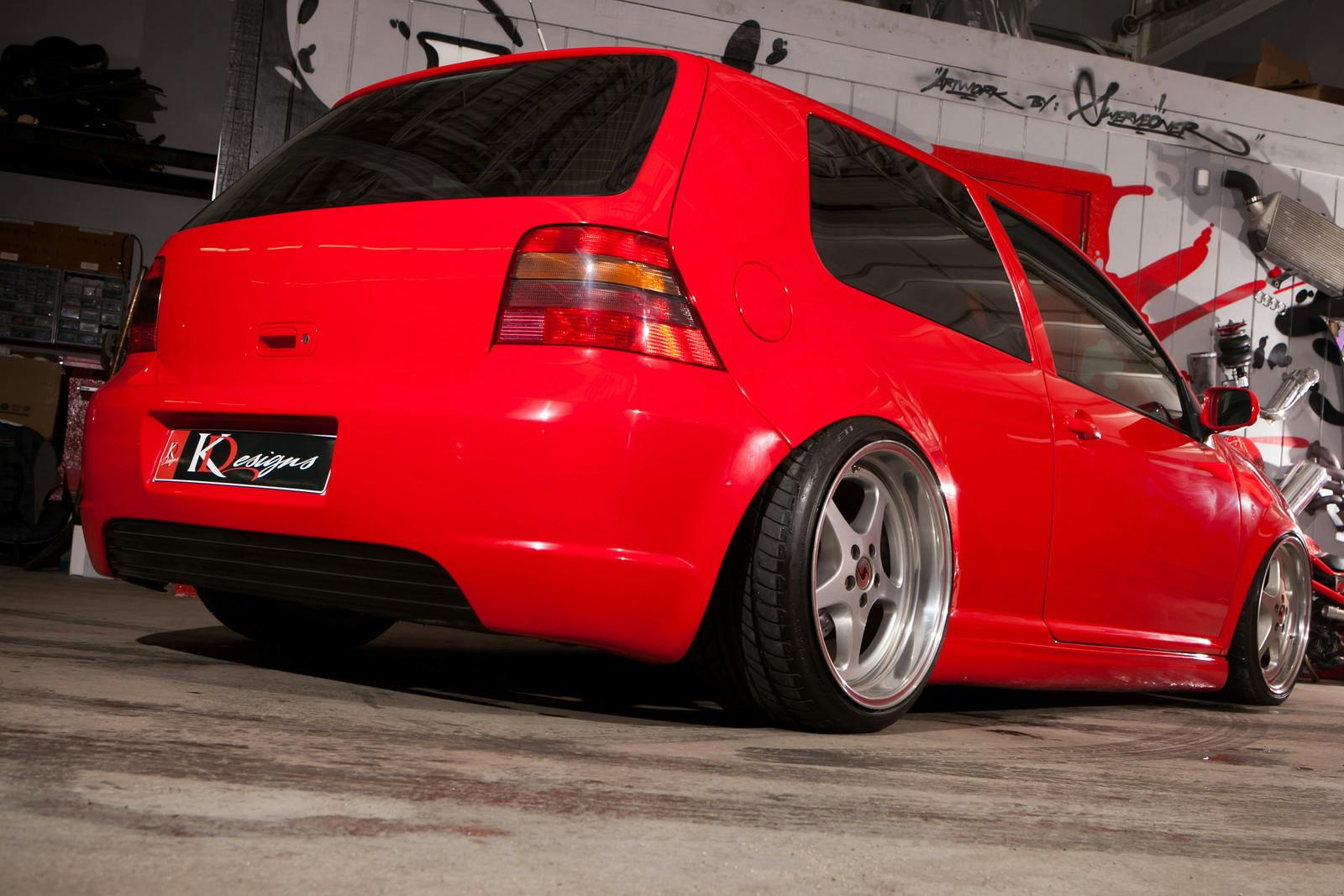 Kyle Duquesnay’s MK4 Golf on Air Lift Performance air suspension