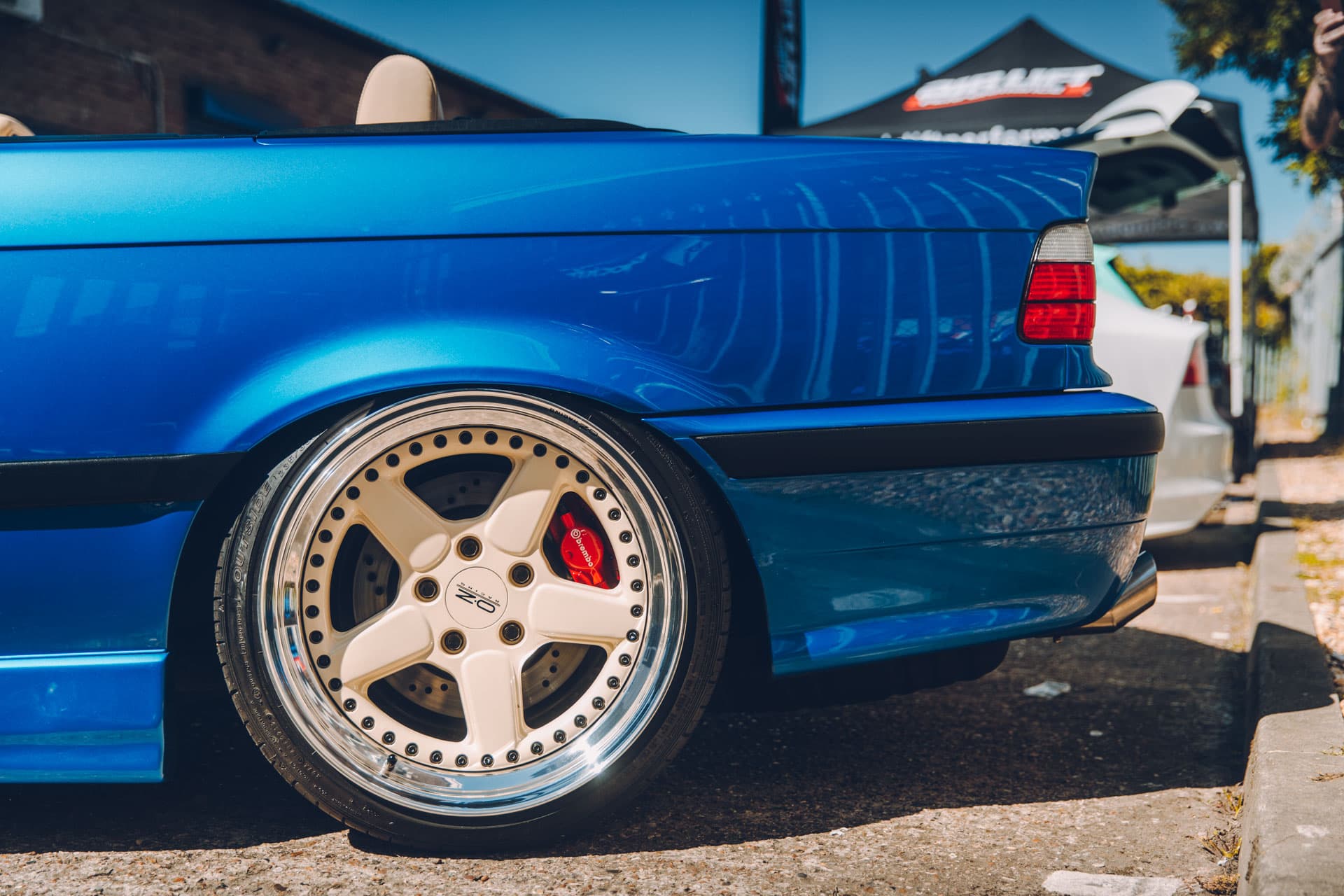 8S4A3240