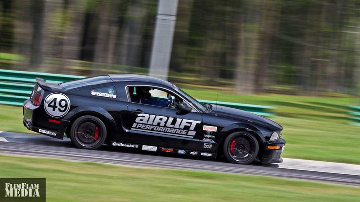 air-lift-performance-bagged-mustang-s197-10