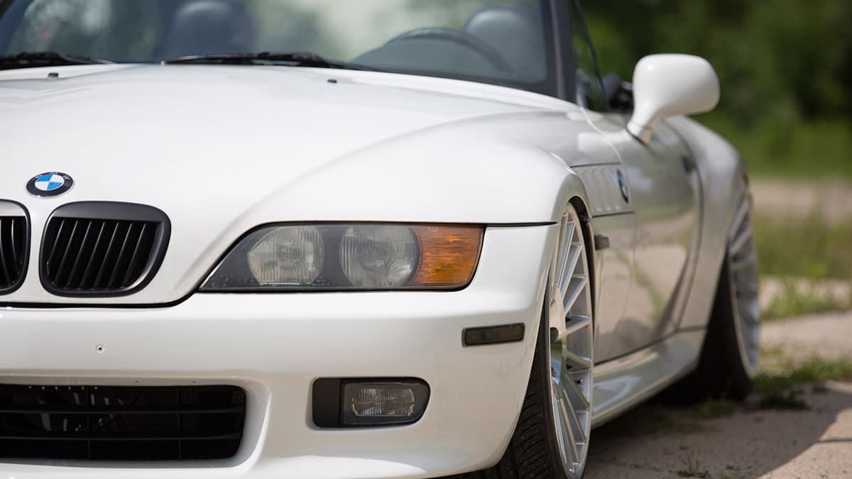 White BMW Z3