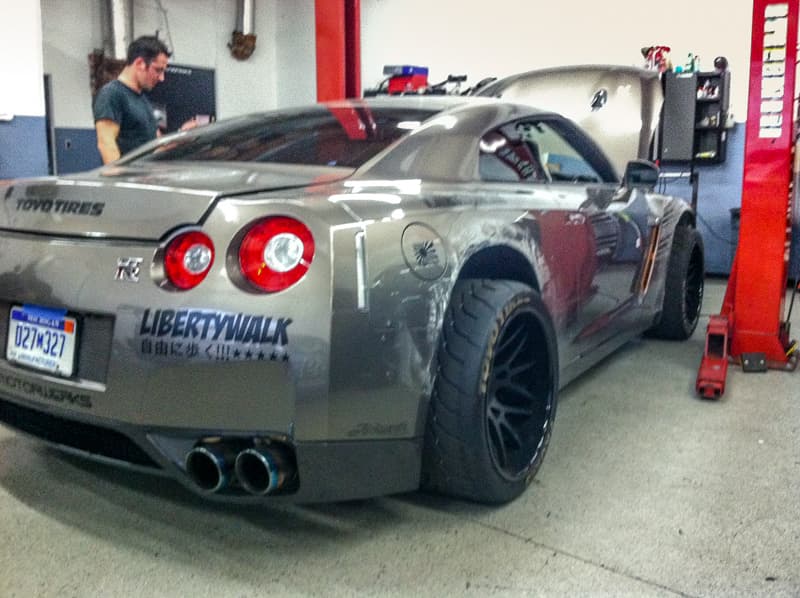 Air Lift Performance x LB Performance Nissan GT-R!