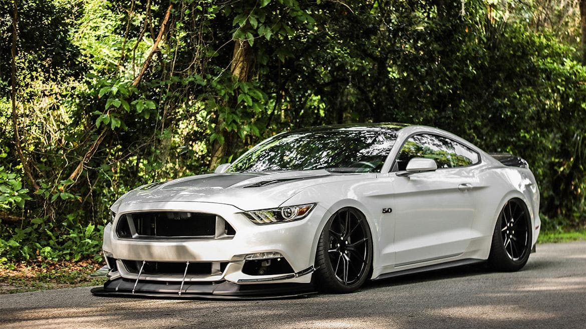 ford-mustang-s500-2-01
