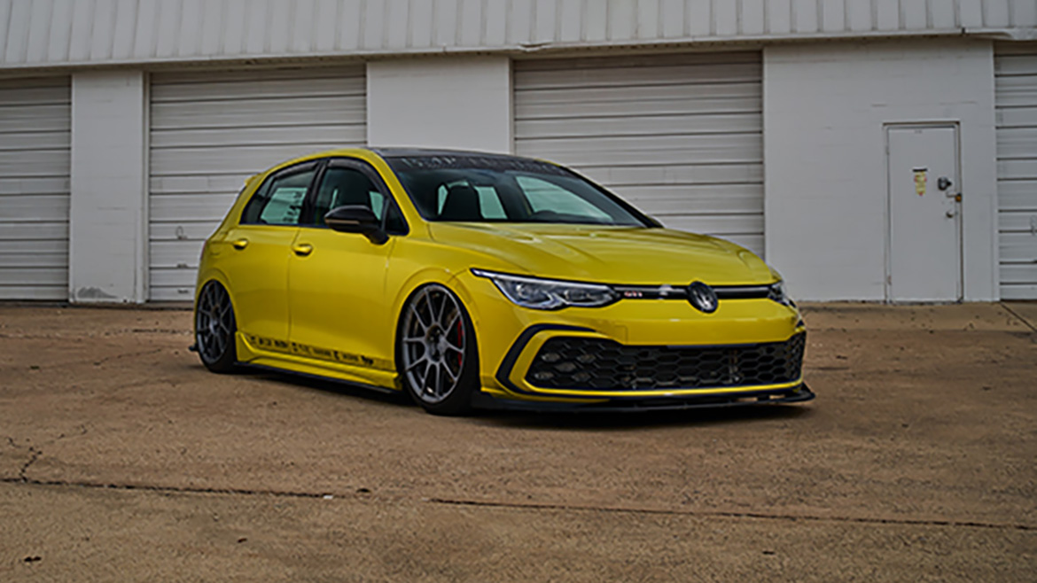 vw-mk8golfR-02.jpg