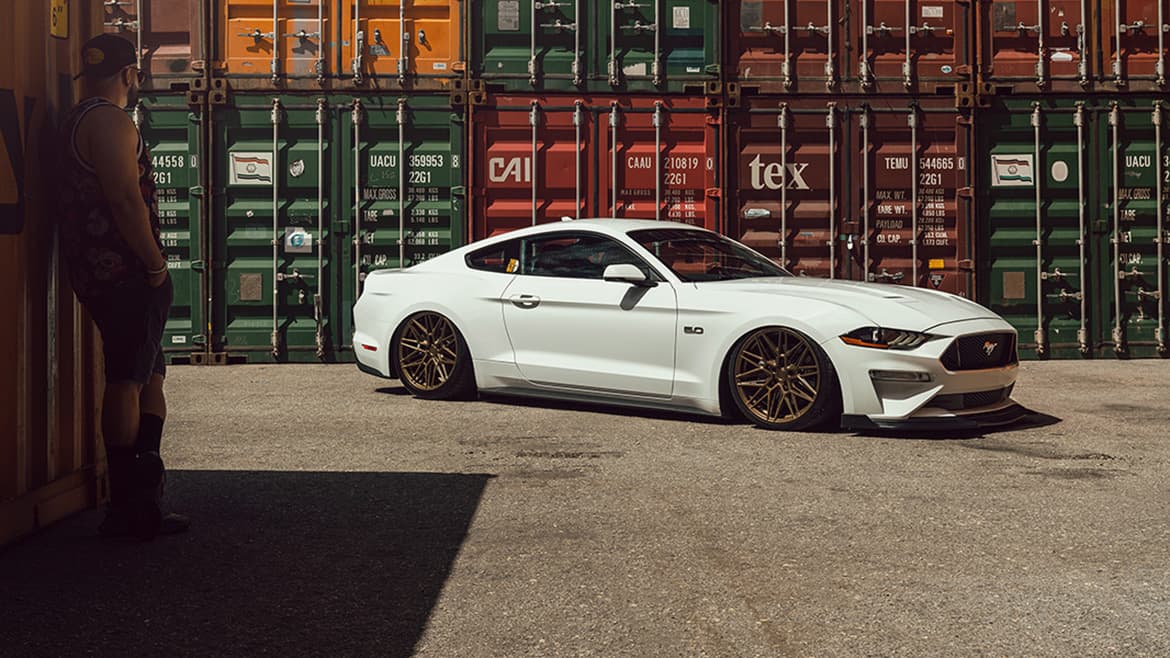 21Ford-S560-02