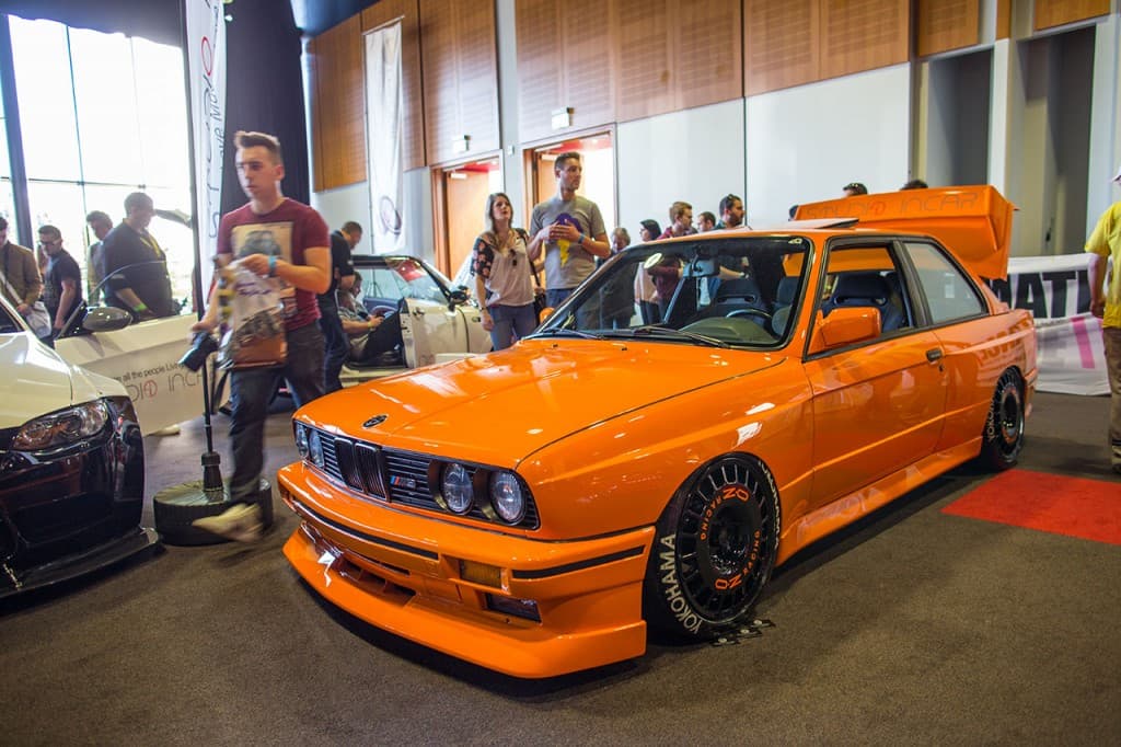 Nick Sahota&#039;s BMW E30 M3 on Air Lift Performance