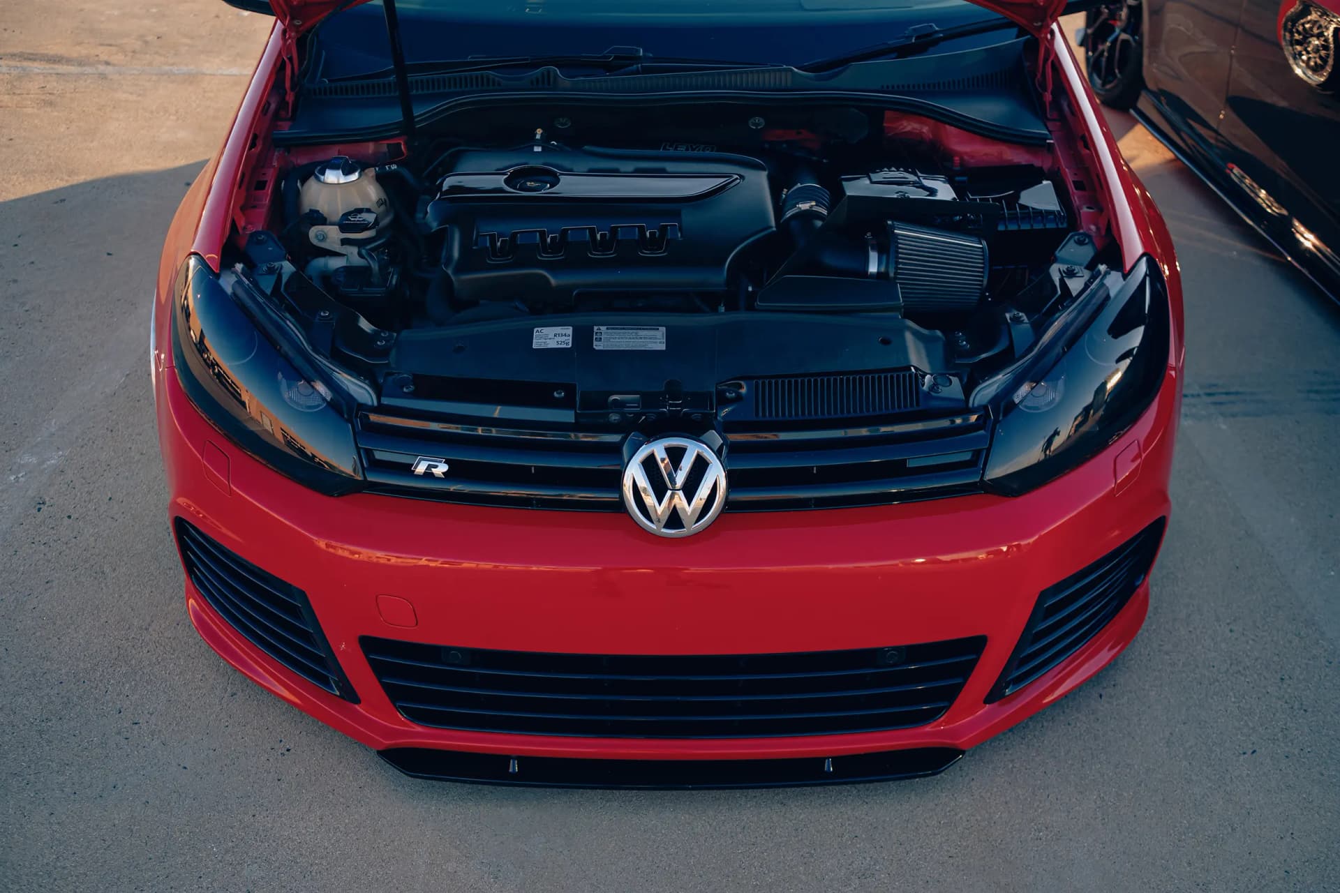 SA VW GOLFS RED
