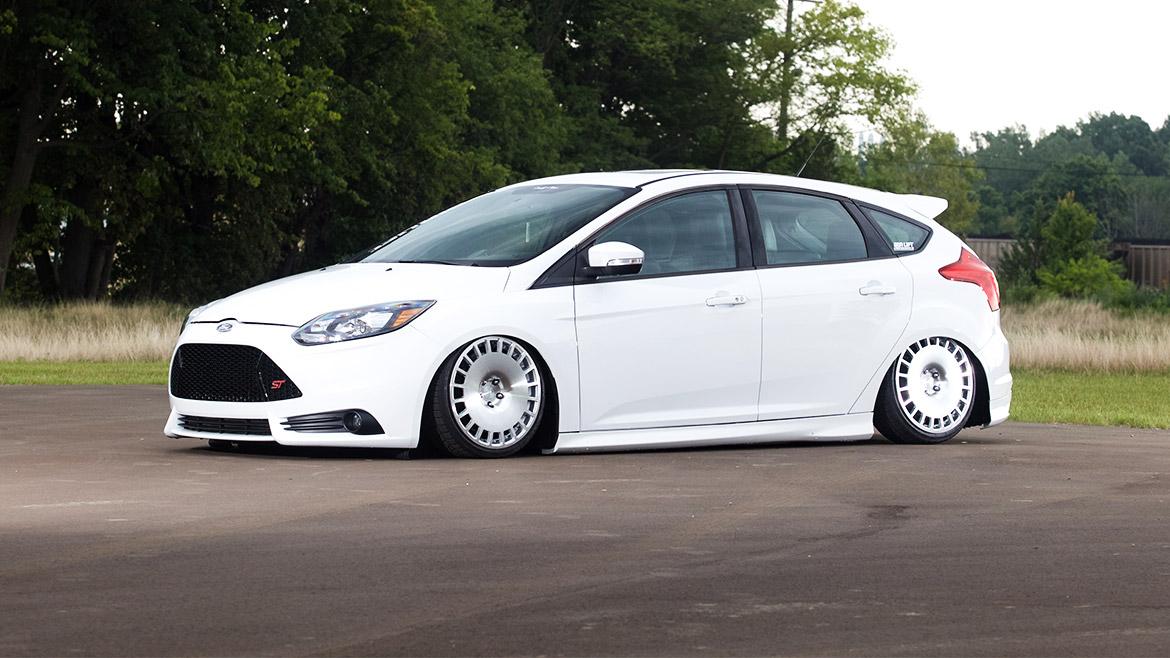 ford-focus-st-1.jpg