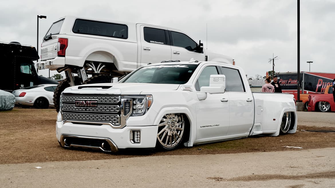 GMC Truck Denali HD