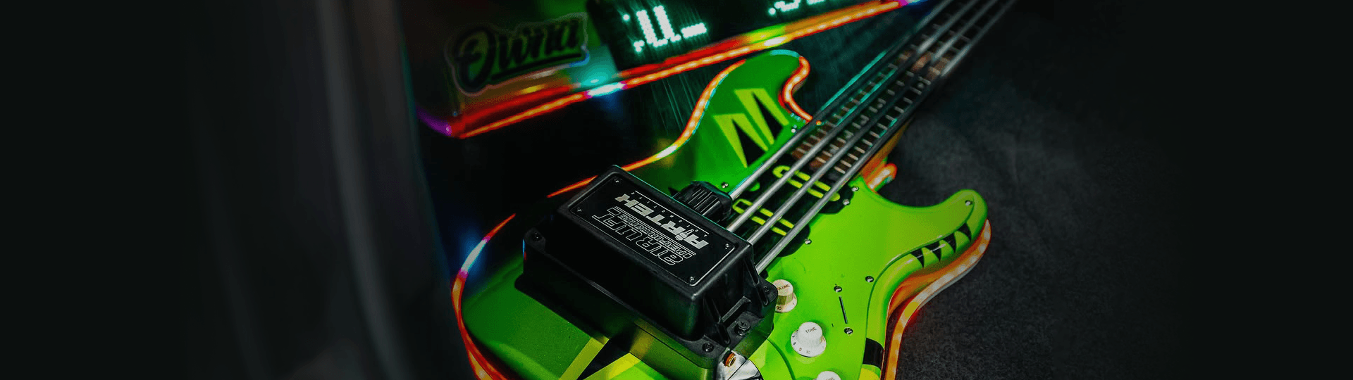 A guitar with a 3P on-board compressor system in the boot of an Audi.