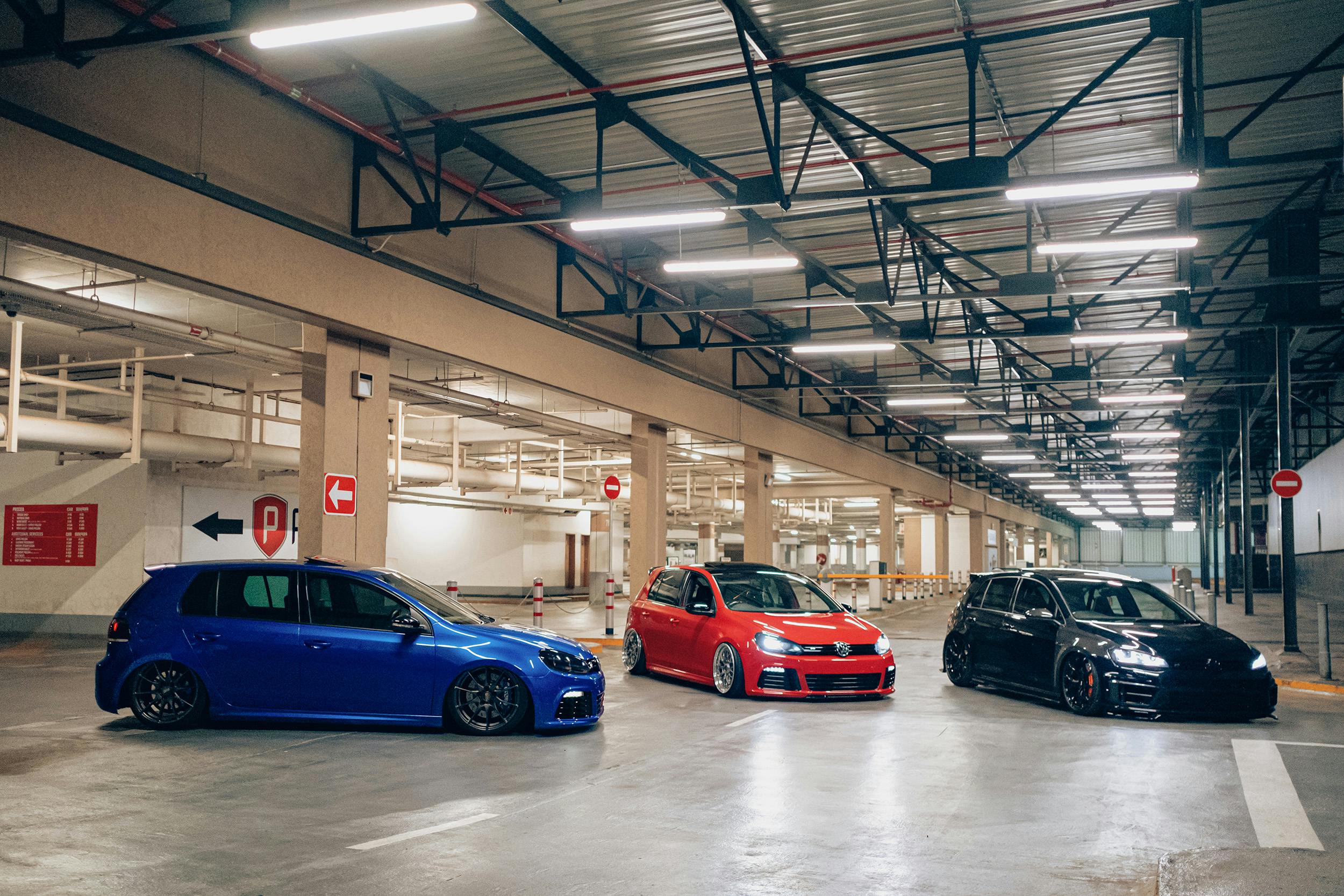 Air Lift Performance Around The World South Africa - VW Golf R trio inside